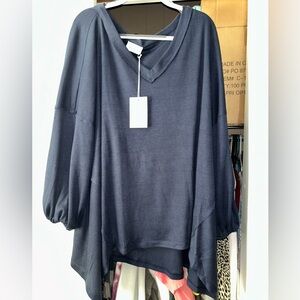Women’s plus size boutique top 1x/2x